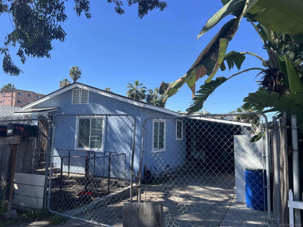 4166-4168 50th Street, EAST SAN DIEGO