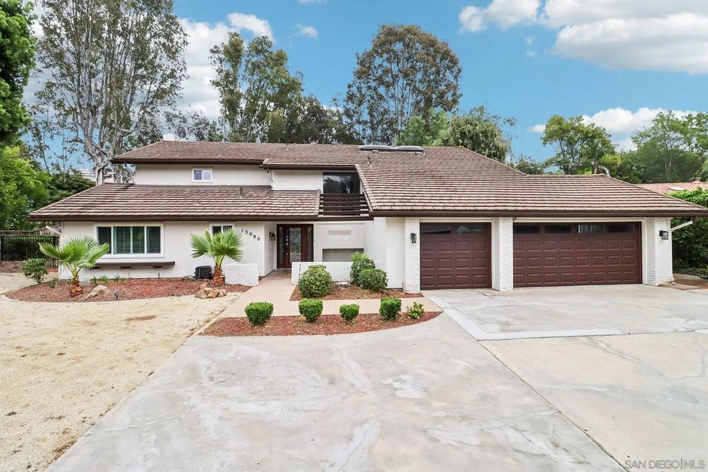 13080 Camino Del Valle, Poway
