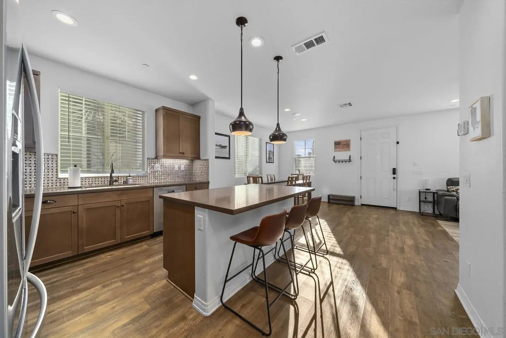 524 Heron, Imperial Beach