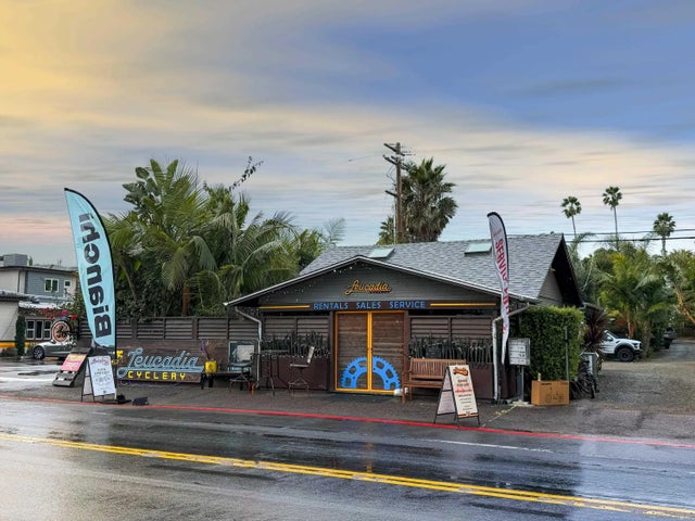 1560 N Coast Hwy 101, Encinitas