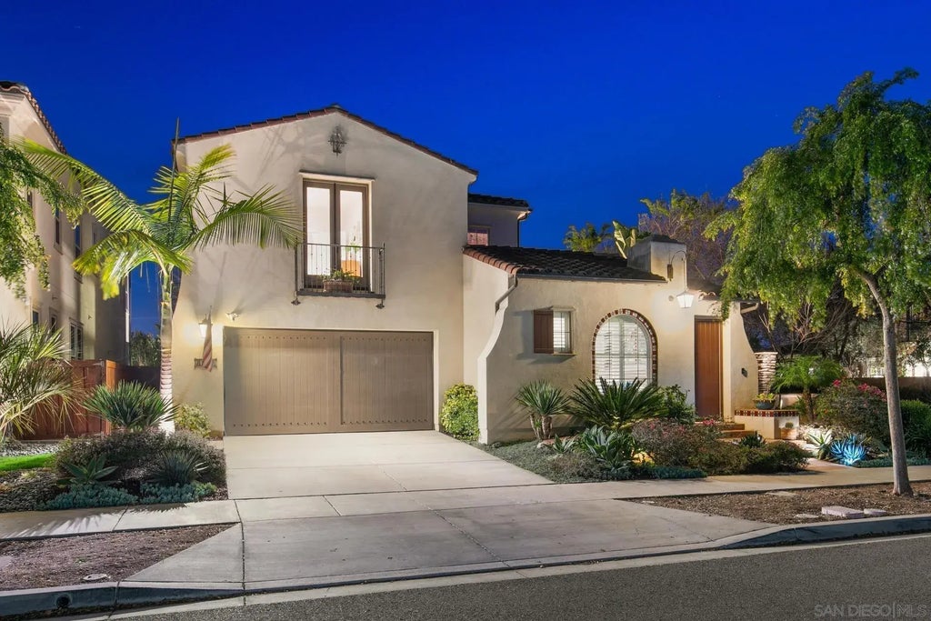 3605 Four Peaks St, Carlsbad