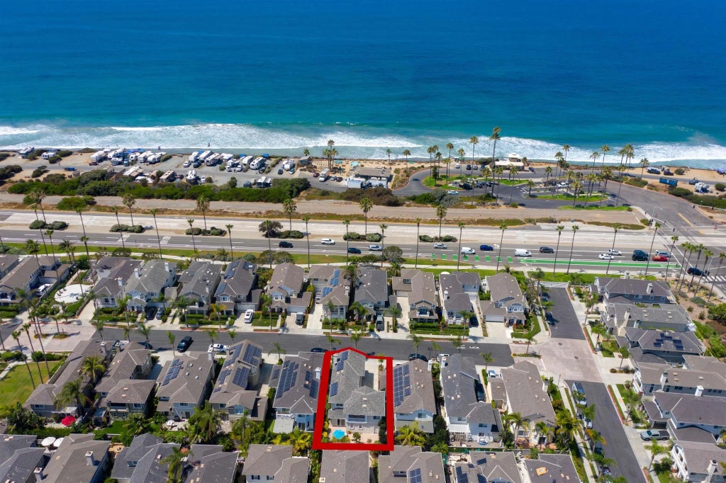 7024 Whitewater St, Carlsbad