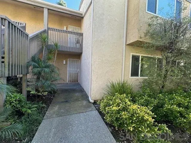 8528 Via Mallorca B, La Jolla