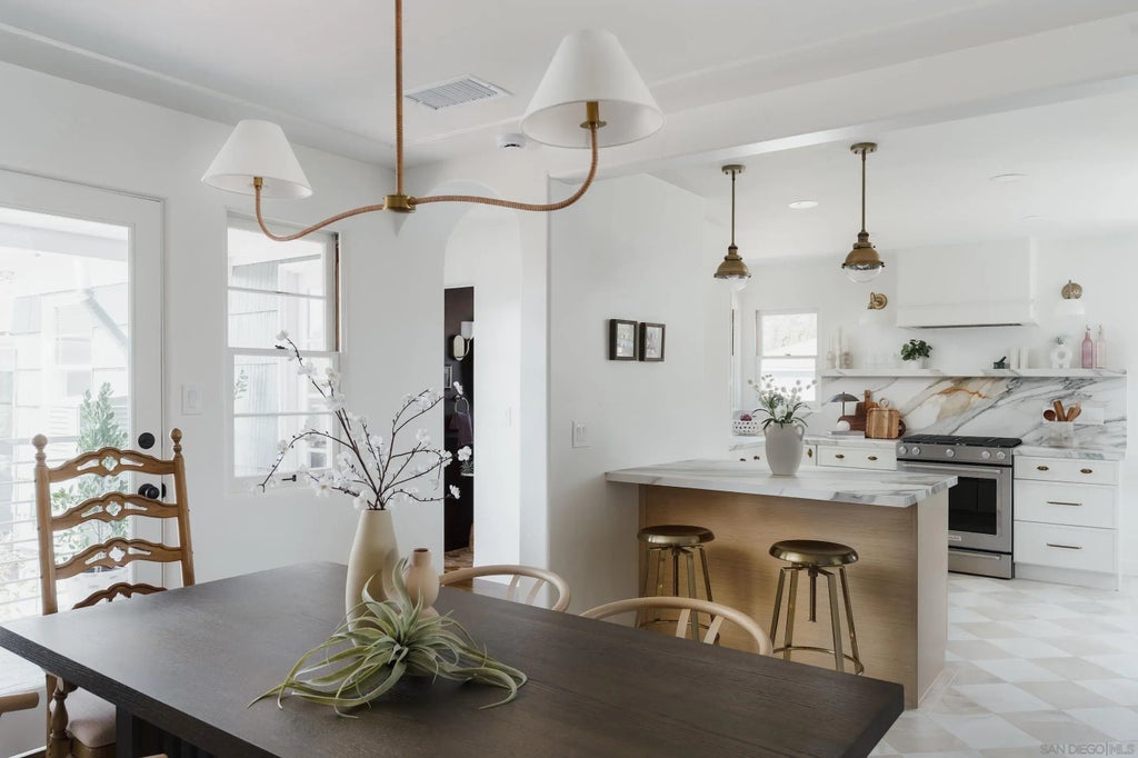 4594 47th St, TALMADGE