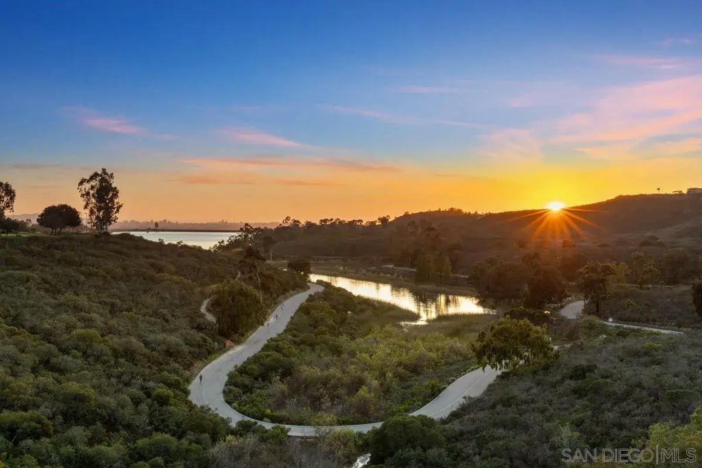 10784 Sunset Ridge Dr, SCRIPPS RANCH