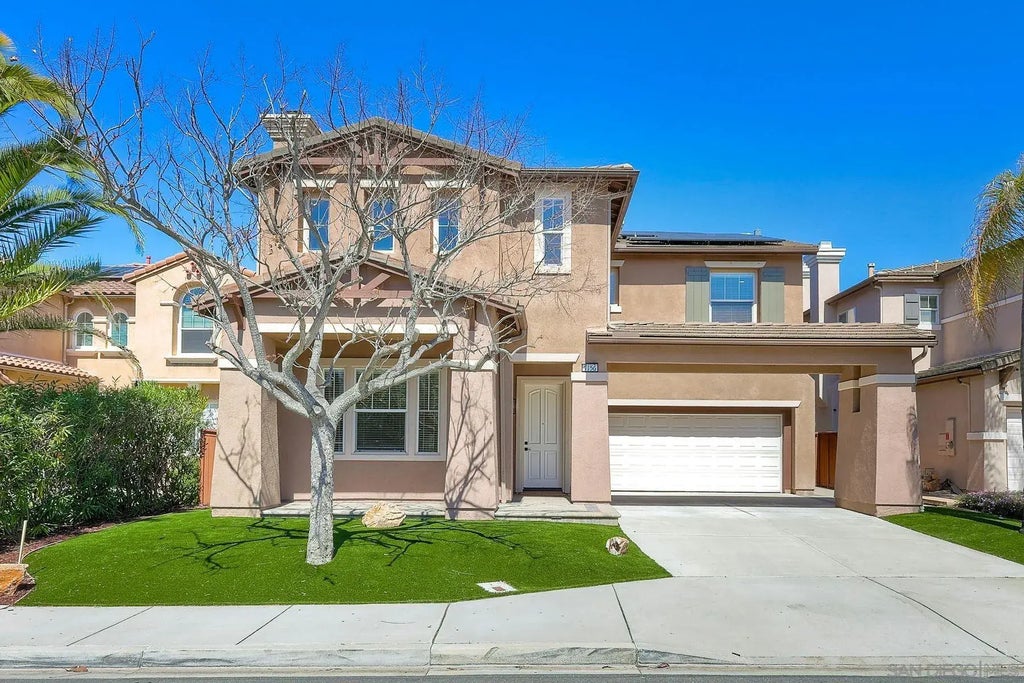 7156 Arroyo Grande Road, TORREY HIGHLANDS