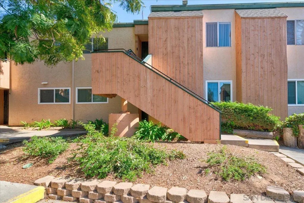 8741 Lake Murray Blvd 11, SAN CARLOS