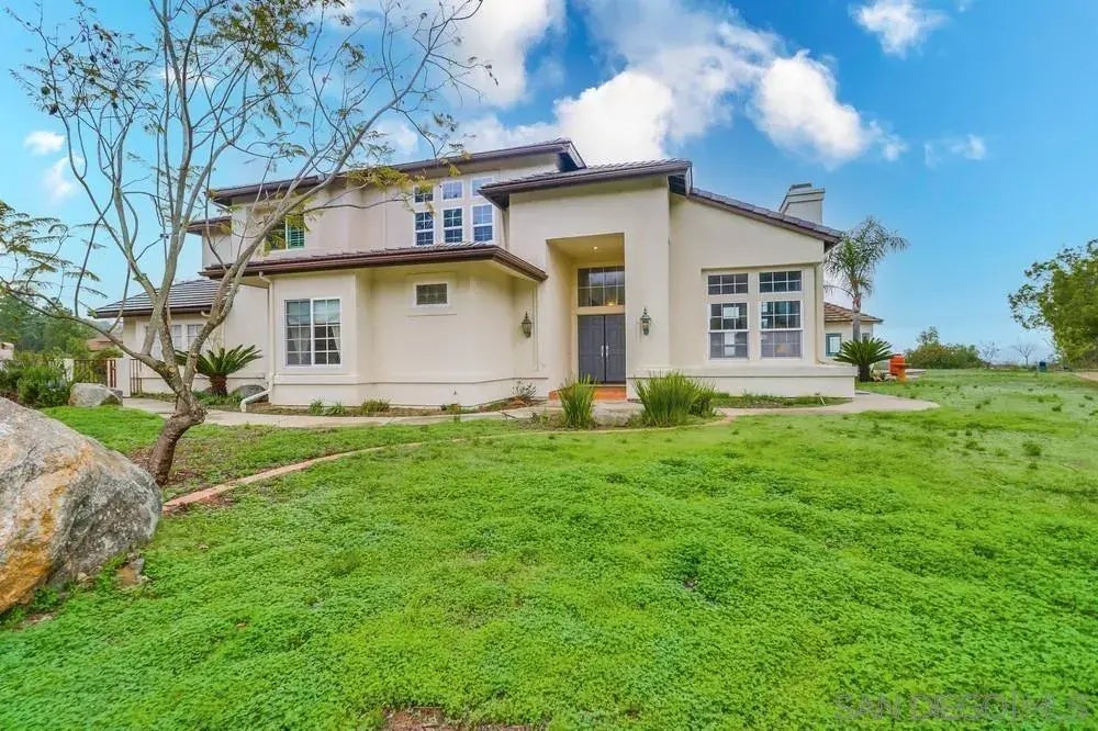 3646 Hidden Ridge, Jamul