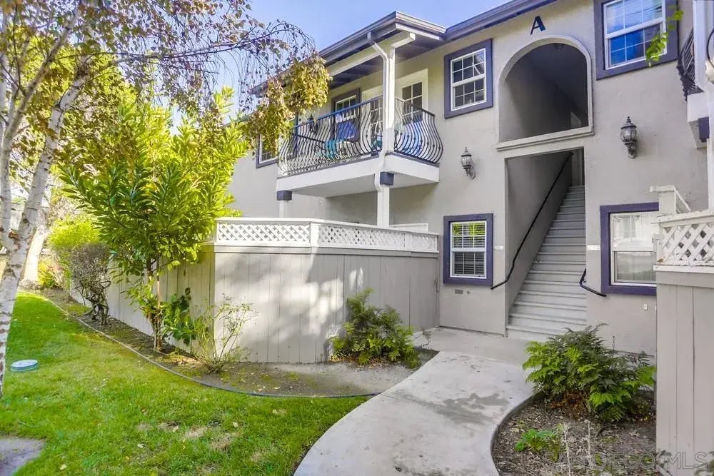 506 Canyon Drive 5, Oceanside