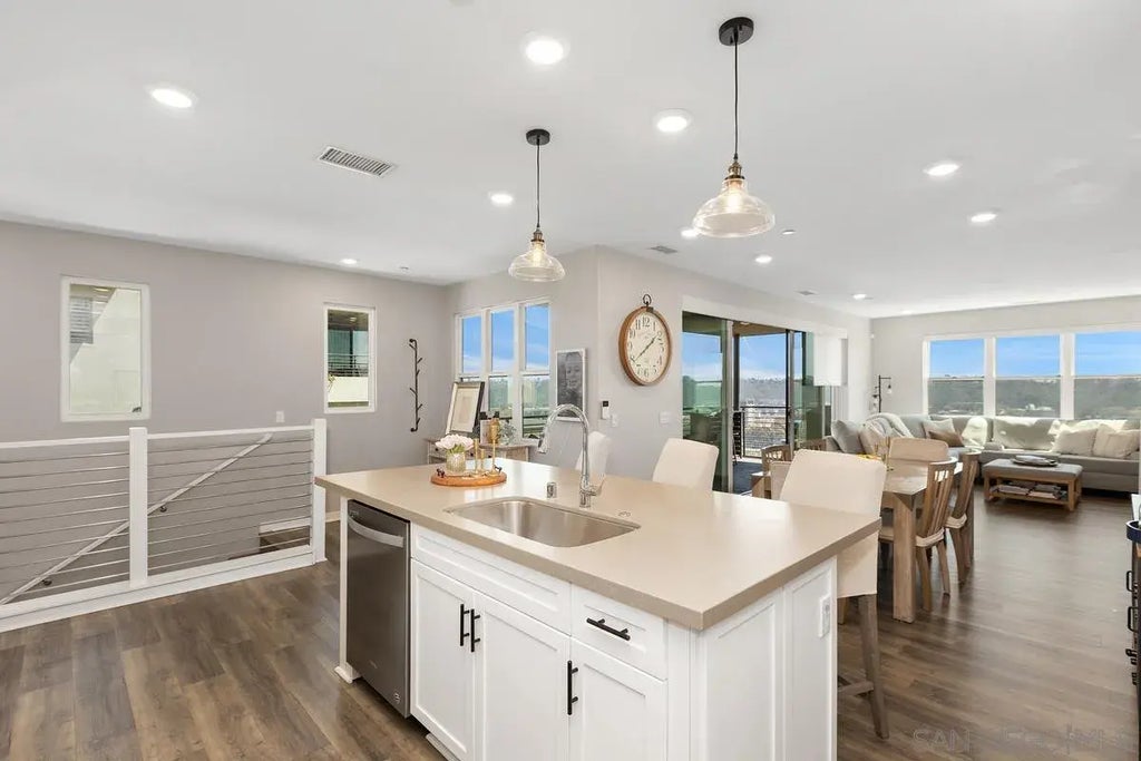 2877 Via Alta Pl, Civita (CIVI)