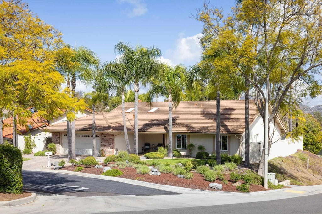 17205 Vendor Pl, Poway