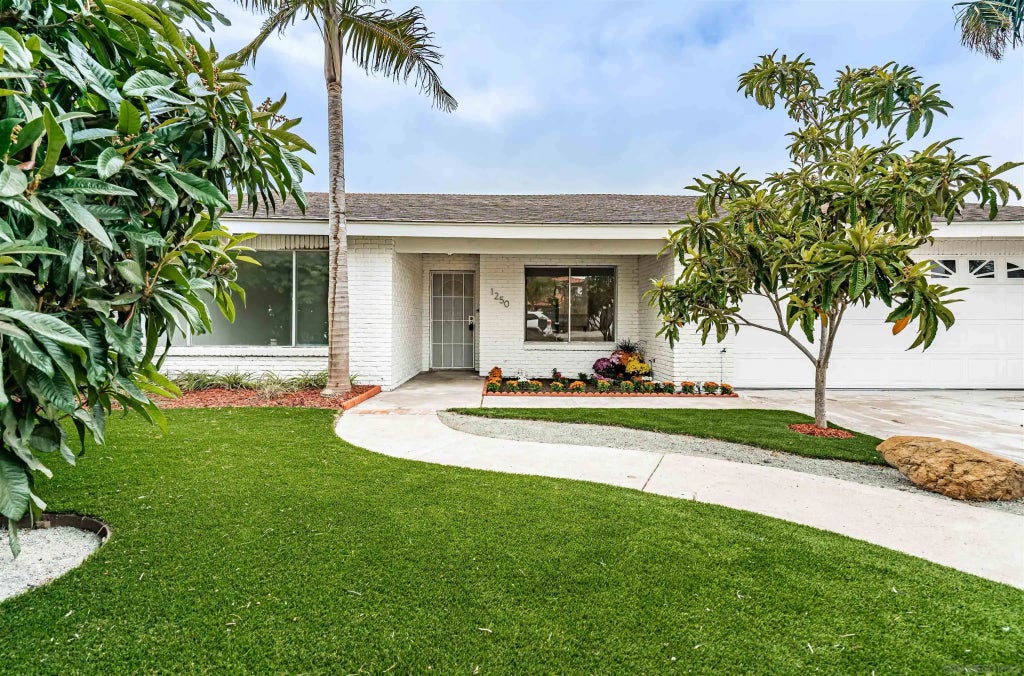 1250 East Lane, Imperial Beach