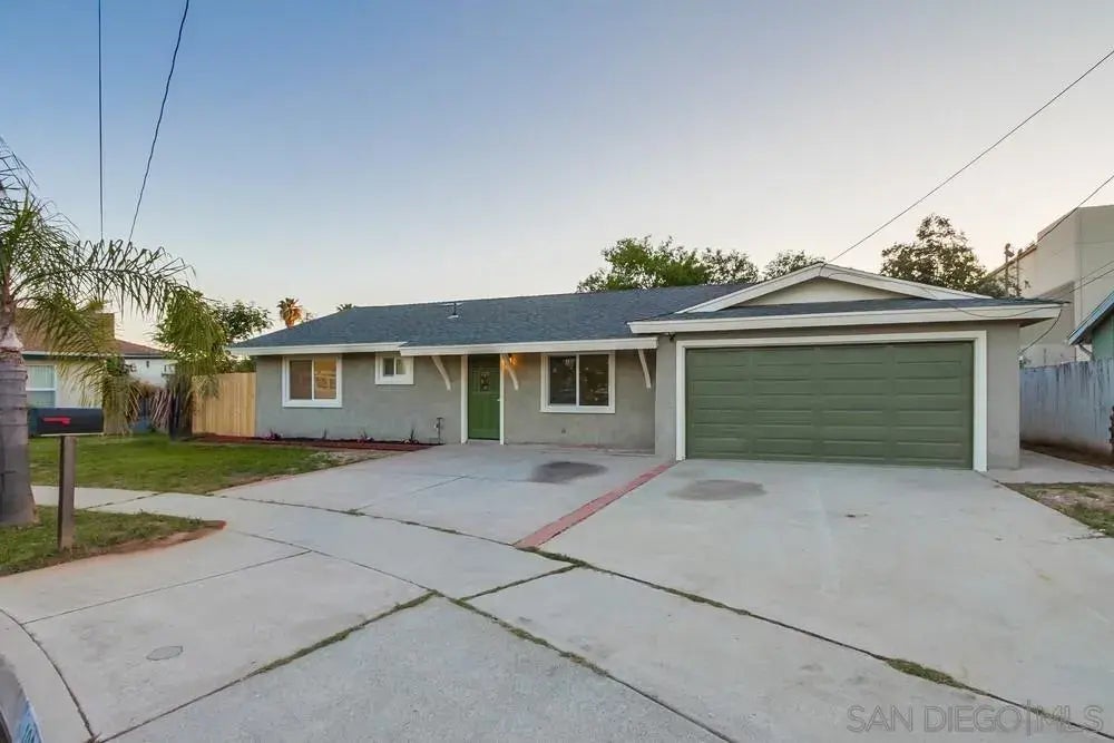 1025 Joshua St, Escondido