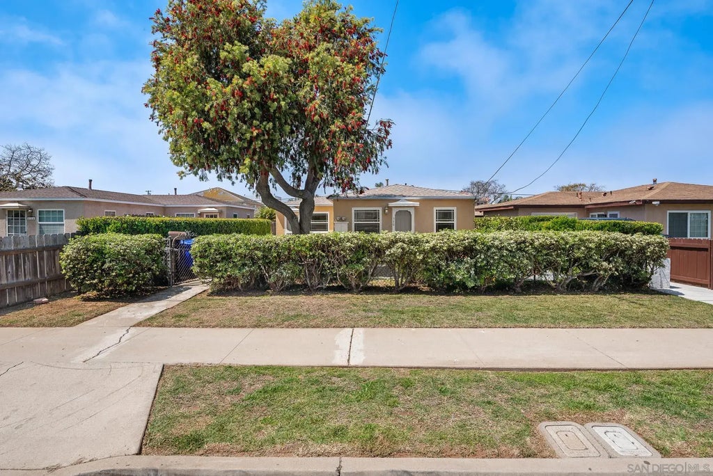 530-32 Delaware St, Imperial Beach