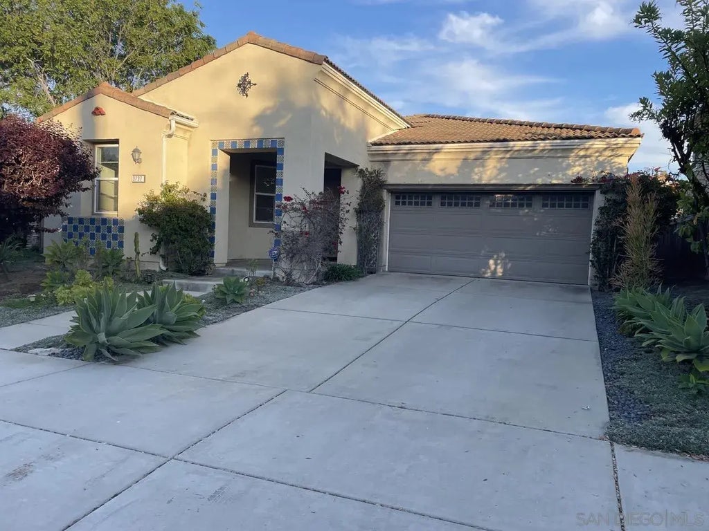 3737 Glen, Carlsbad