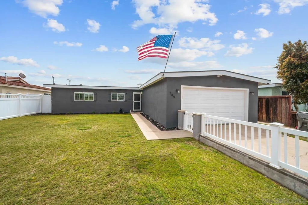 749 Oneonta Avenue, Imperial Beach