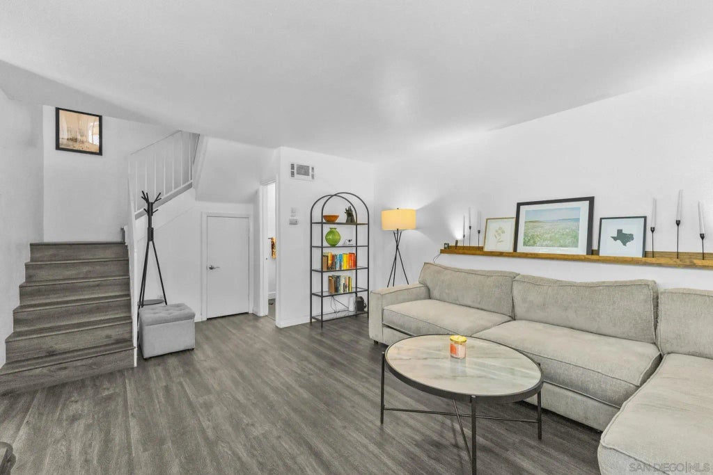 6333 College Grove Way #7108, COLLEGE GROVE