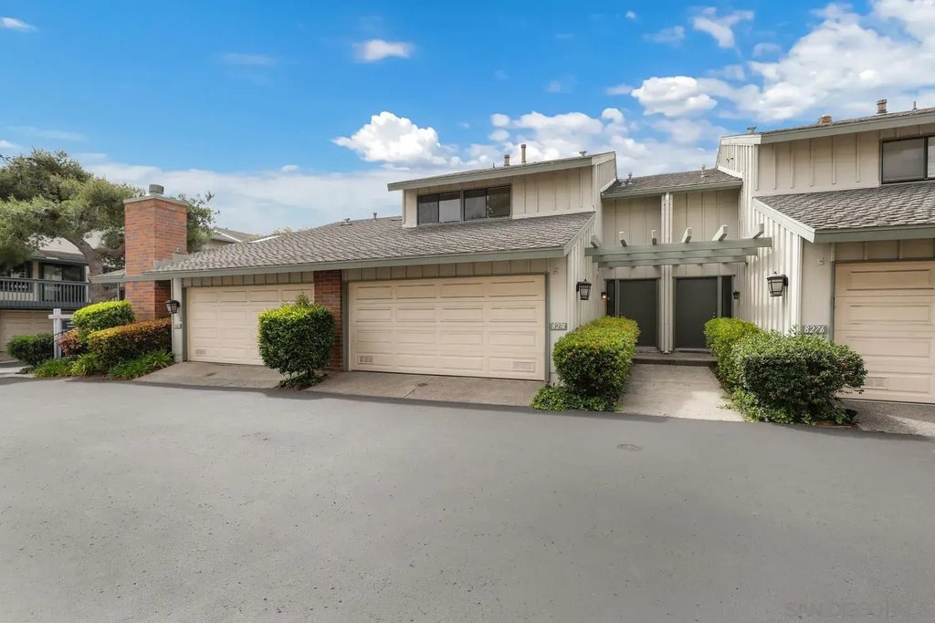 8274 Caminito Modena, La Jolla