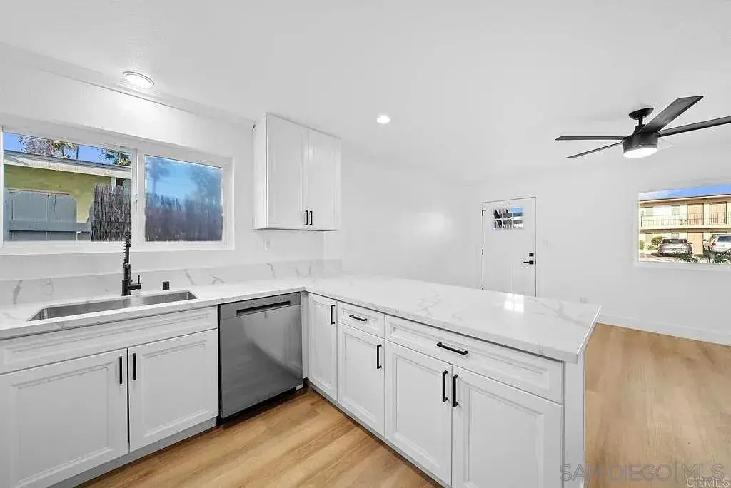 378-80 7th Street, Imperial Beach