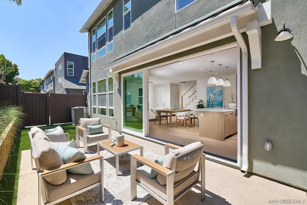 567 N Vulcan Ave, Encinitas