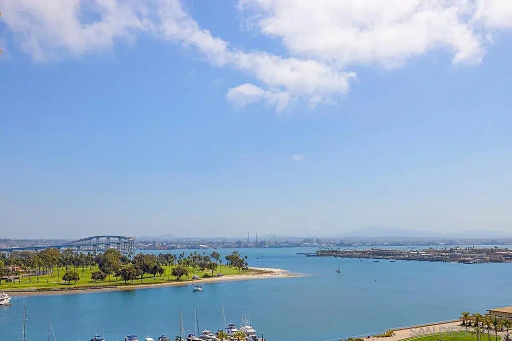 1750 Avenida Del Mundo 1210, Coronado