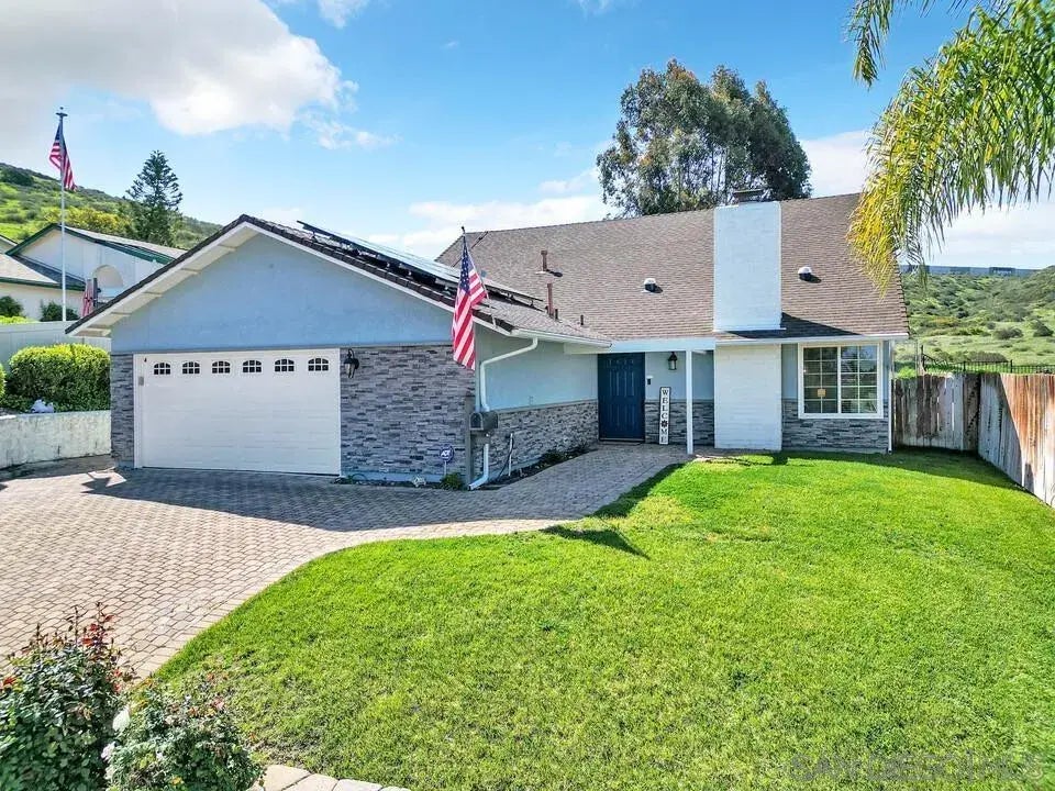 14537 High Pine, Poway