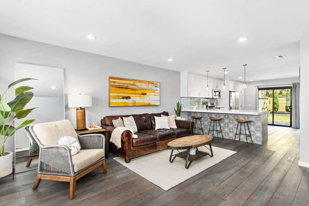 2547 Ocean Cove Dr, Cardiff