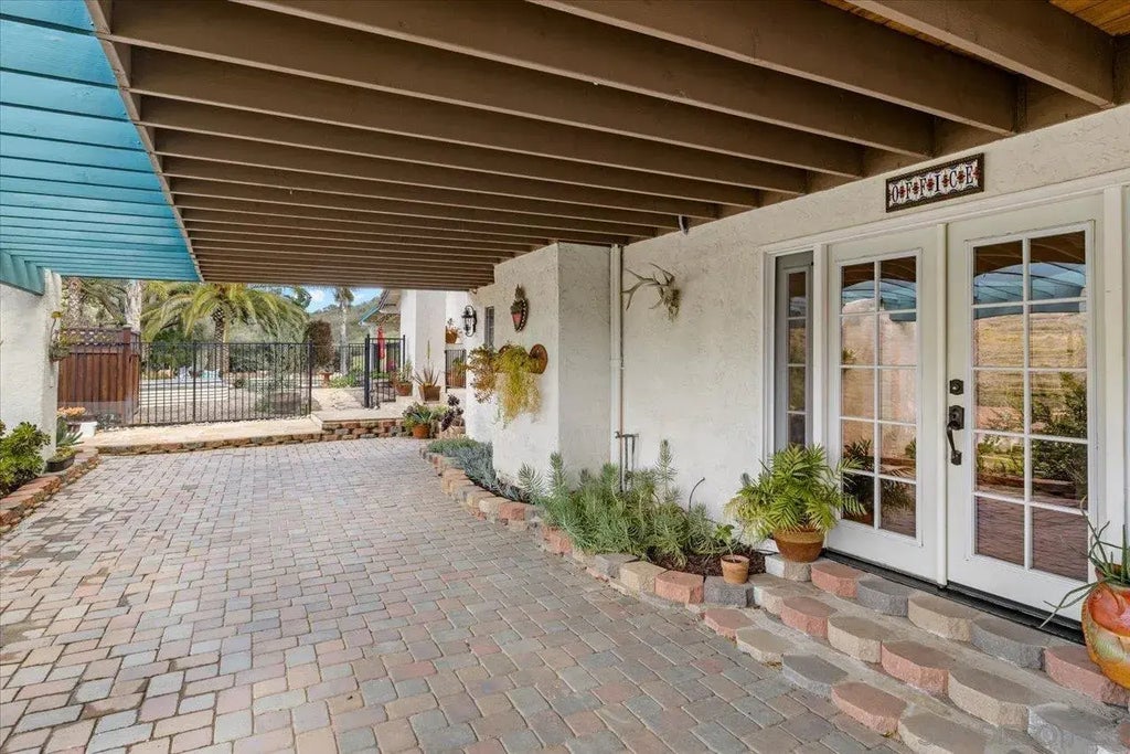 26036-38 Kaywood Terrace, Escondido