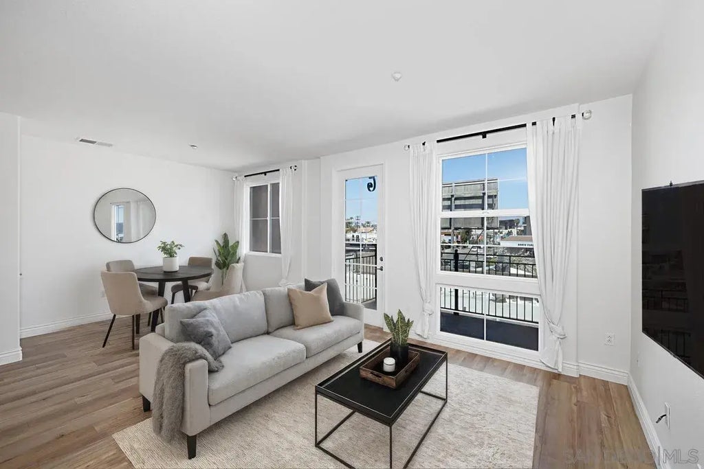 3957 30th St 319, NORTH PARK