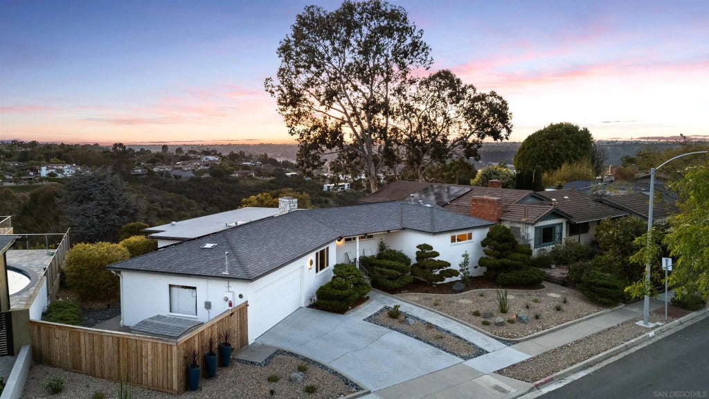 5412 Drover Dr, College View Estates (32235)