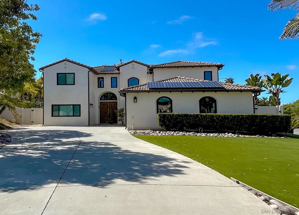 1490 Tara Ct, Carlsbad