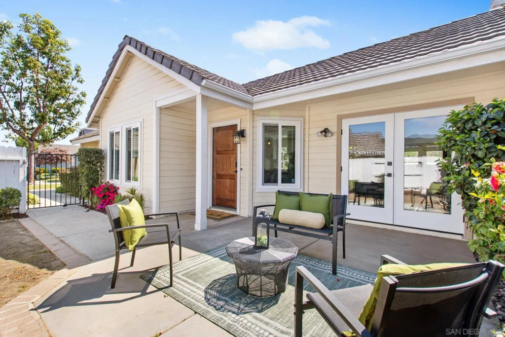 10260 Rancho Carmel Dr, CARMEL MOUNTAIN RANCH