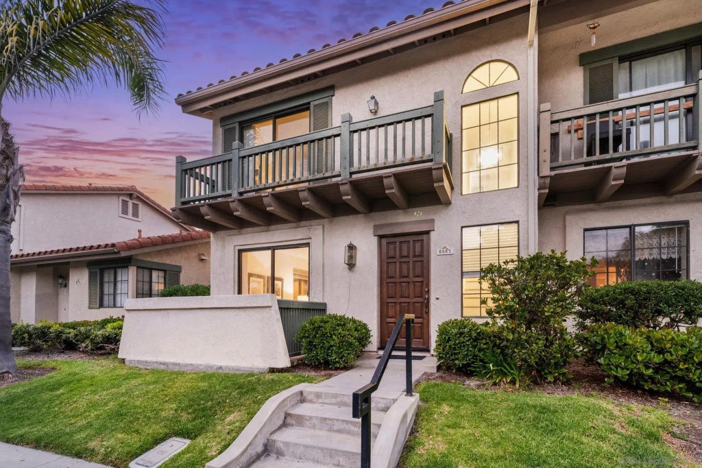 6882 Alderwood Dr, Carlsbad