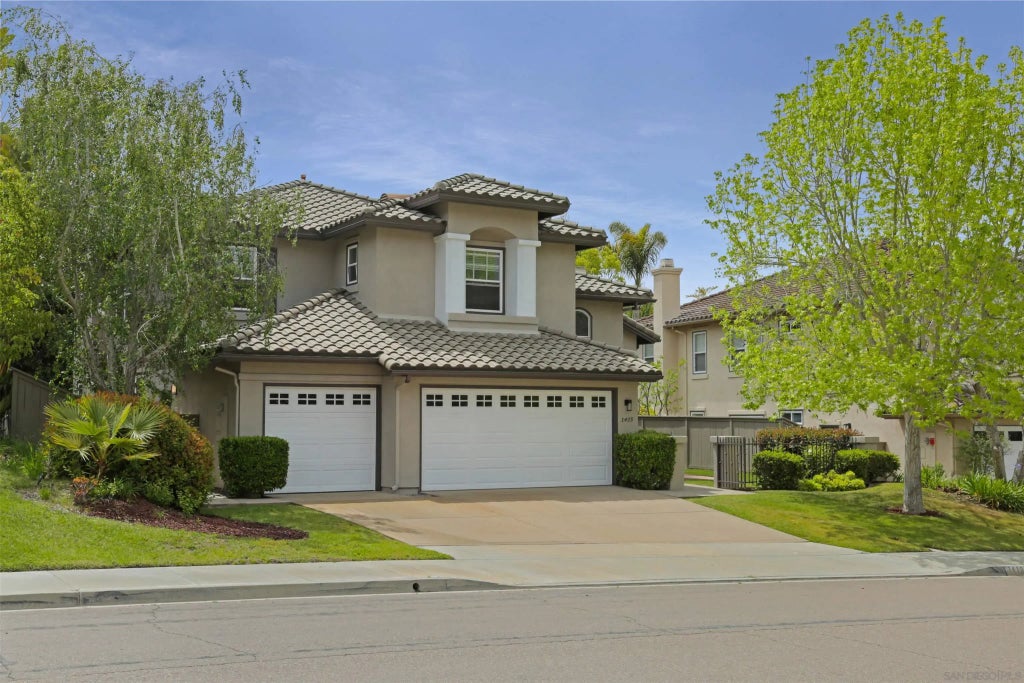1413 Branta, Carlsbad