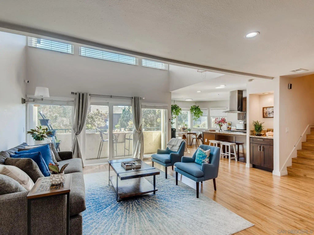 7304 Alicante Rd 2, Carlsbad