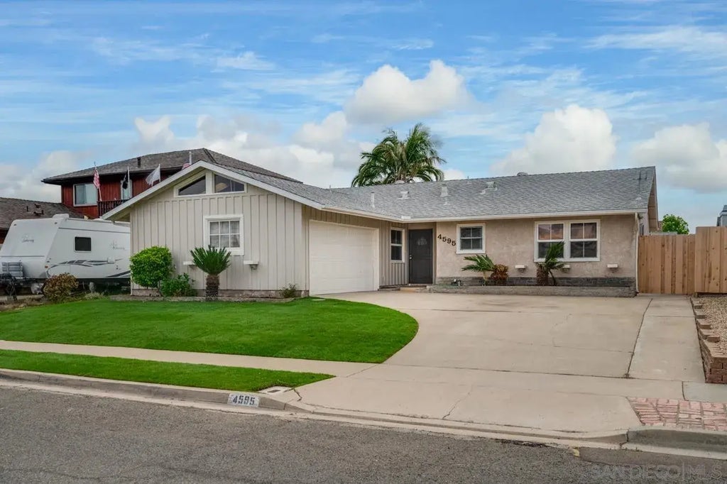 4595 Mount Bigelow Dr, CLAIREMONT