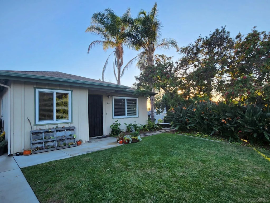 647 Burkshire Ave., Cardiff