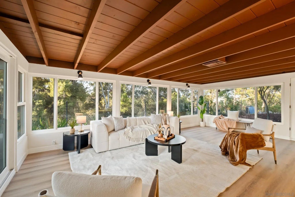 7456 Ballinger Ave, SAN CARLOS