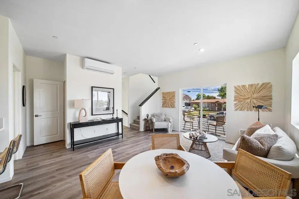 8194 Golden Ave, Lemon Grove