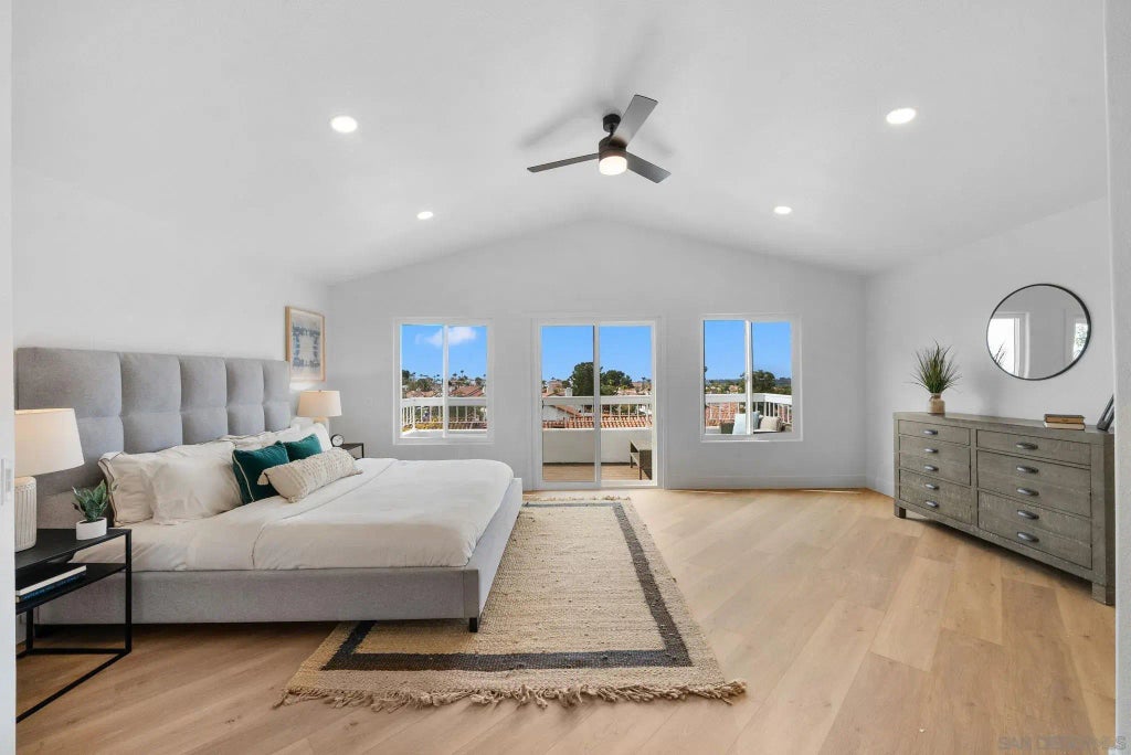 4979 Poseidon Way, Oceanside