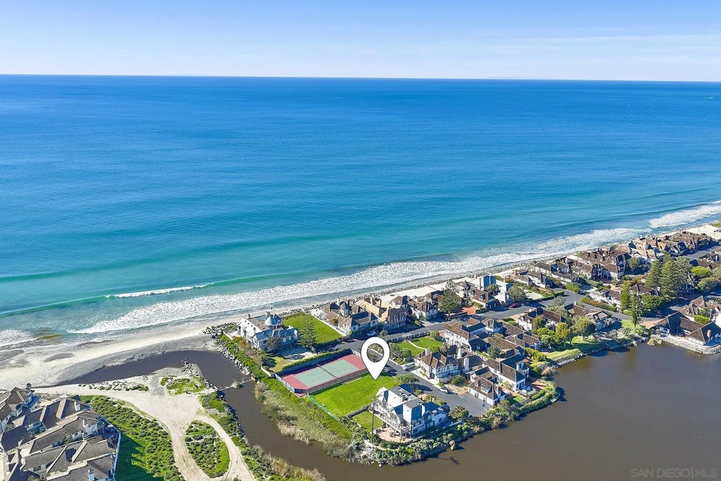 79 St. Malo 79, Oceanside