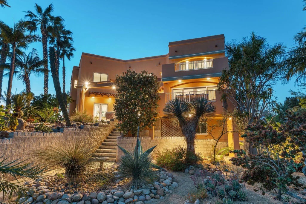 2019 Garfield Rd, BAY PARK