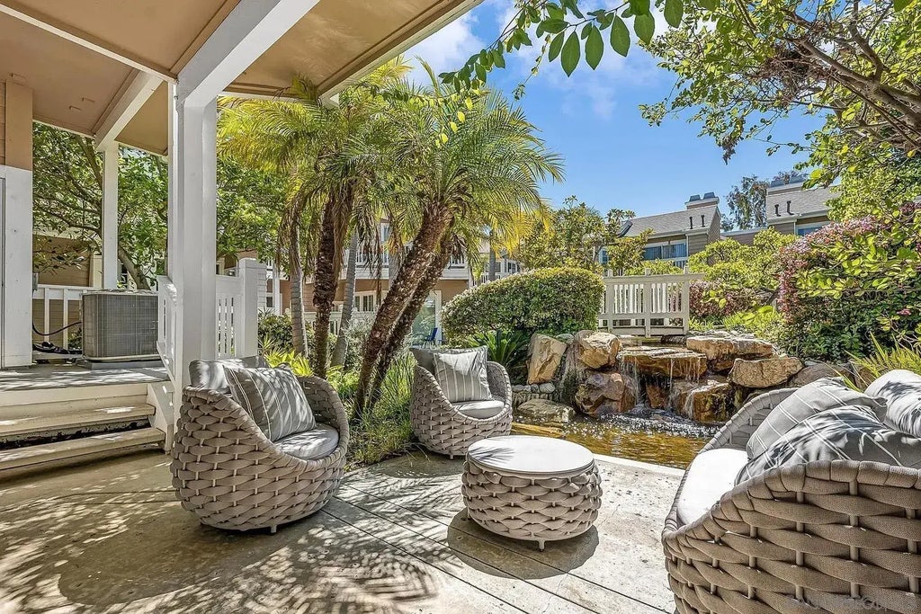 8585 Via Mallorca 1, La Jolla