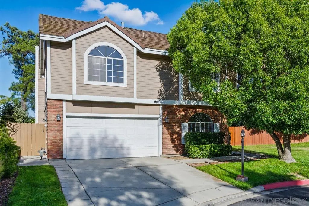 963 Rose Arbor Dr, San Marcos