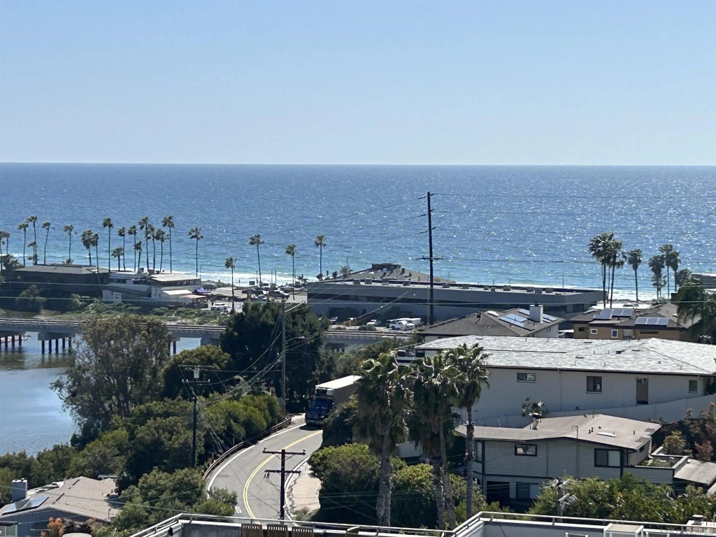 2510 Montgomery B, Cardiff