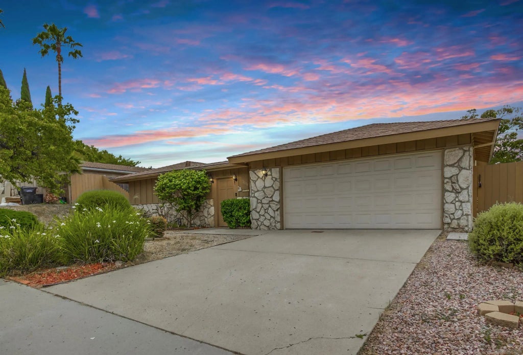 7296 Golfcrest Dr, SAN CARLOS