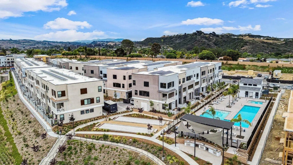 2581 Broom Ln, Carlsbad