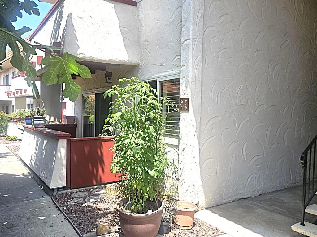 8667 Lake Murray Blvd 1, SAN CARLOS