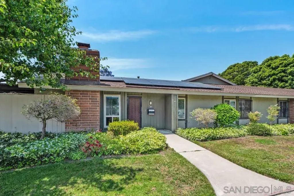 340 Fireside St, Oceanside
