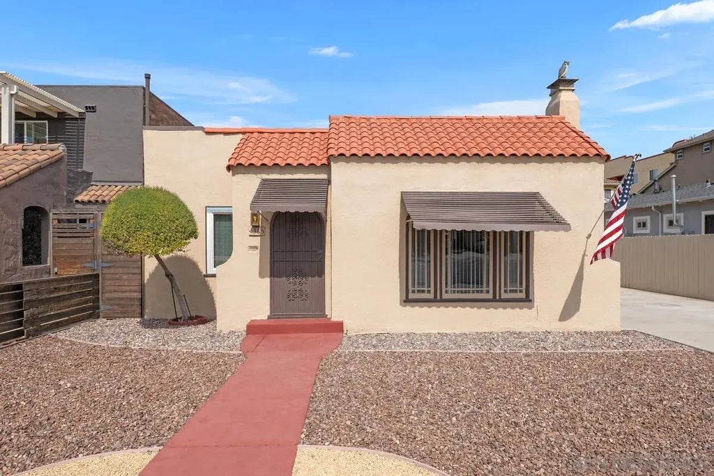 4365 Kansas, NORTH PARK